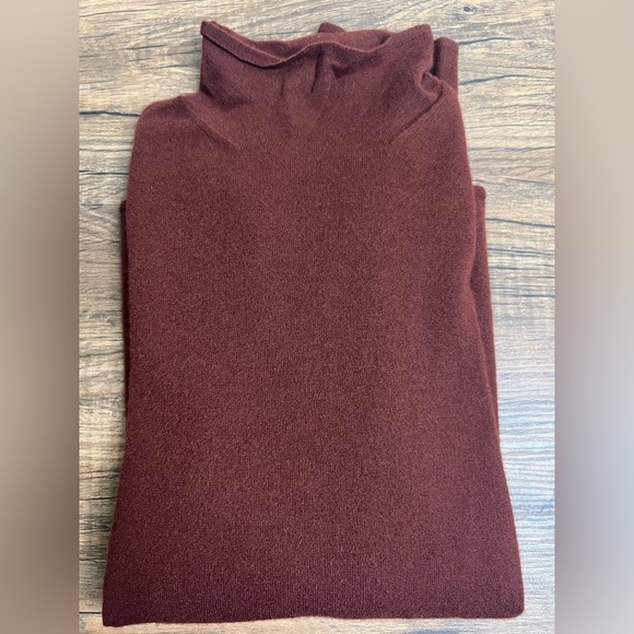 Vince Sweaters - Vince Wool Cashmere Mock Neck Sweater L Burgundy Wine Soft Luxe Minimalist